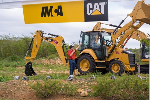 IMCA Jamaica launched the Cat 426F2 BHL and 320 Next Generation Excavator.